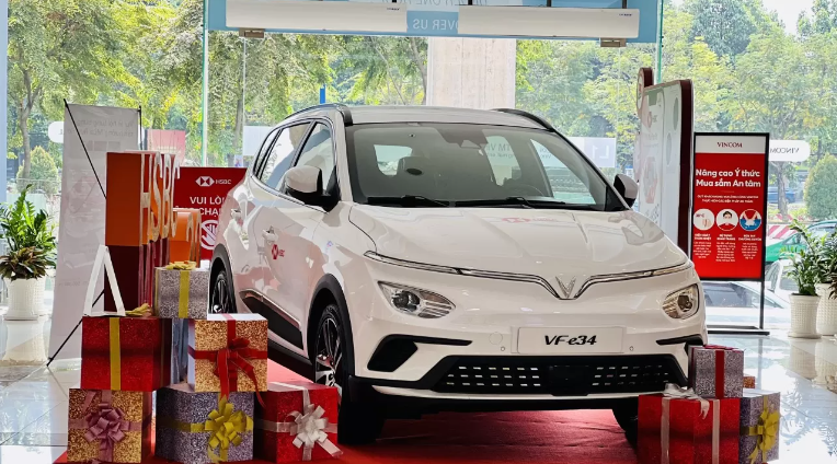VinFast VFe34 Màu Trắng